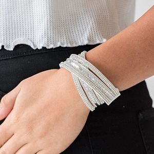 ❤️‍🔥5/$25❤️‍🔥 Rock Star Attitude White Bracelet